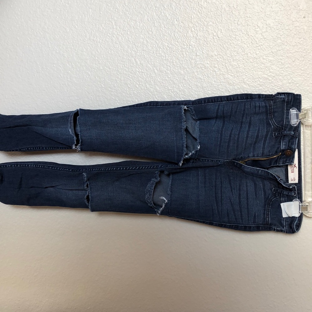 Dark blue hollister jeans